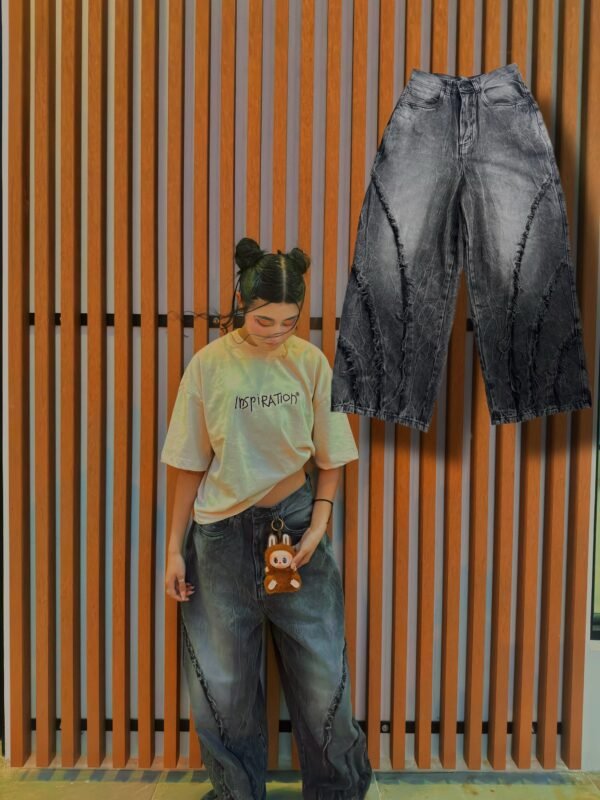 BAGGY JEANS - VINTAGE WASH CURVED LEG PATCHWORK