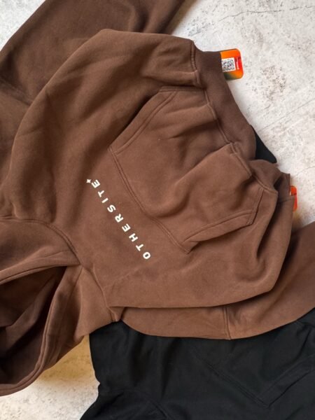 Hoodie Oversize Boxy Fit “OTHERSITE” – Coffee Brown