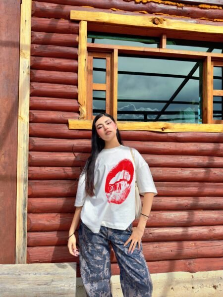 img_5918 Camiseta Oversize Boxy Fit “Bite” – Blanco