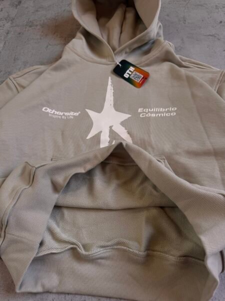 COSMIC/ Hoodie Equilibrio Cósmico ⚡️