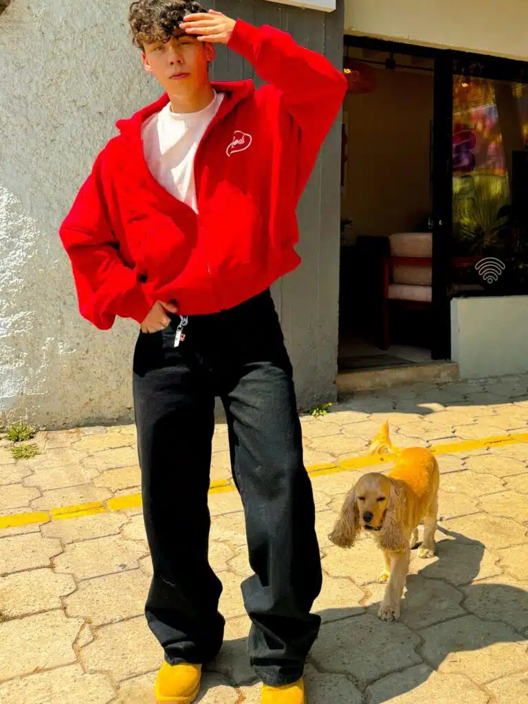 Chaqueta Zip Hoodie OTHERSITE – Red Core