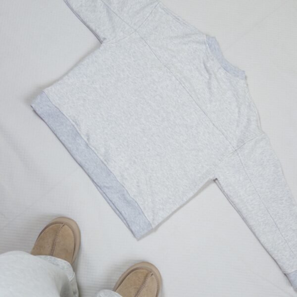 idg_20260328_162456_877 crewneck “Othersite Design”- Grey